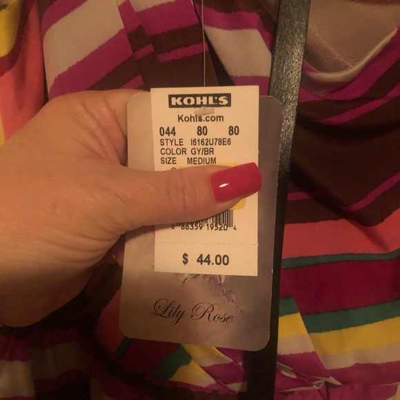 New Dress - Picture 5 of 6